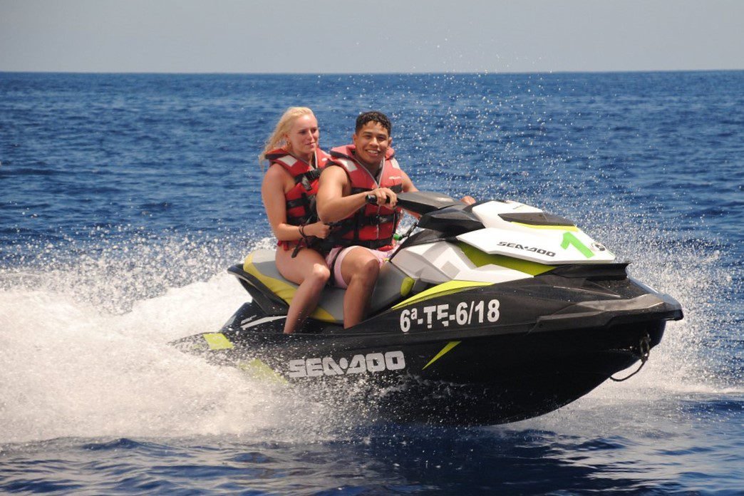 Scopri di più sull'articolo JET SKI