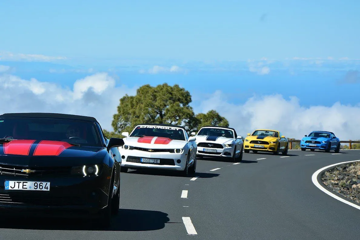 MUSTANG TOUR